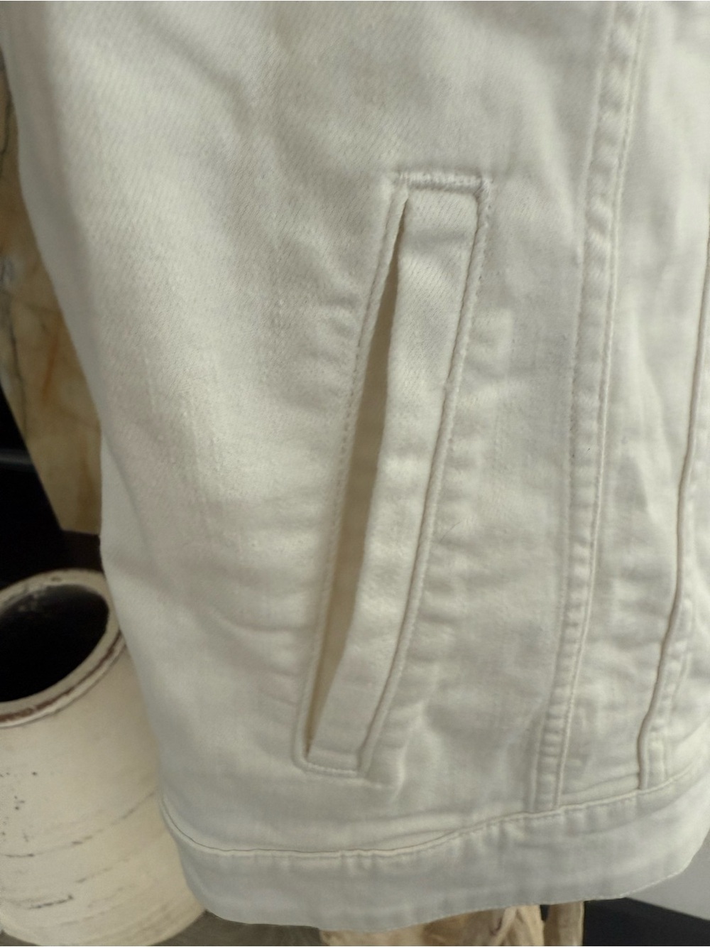ZADIG&VOLTAIRE White Denim Jacket with Pastel Skull Graphic - Picture 8 of 12